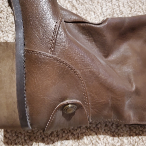 π’ Like new Brown faux leather riding inspired boots from browns! - Picture 5 of 14